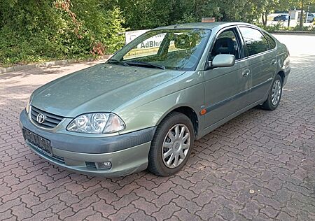Toyota Avensis 1.8 Linea Sol