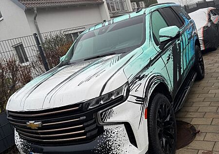 Chevrolet Tahoe VOLLFOLIERT MIT 22 Zoll Felgen