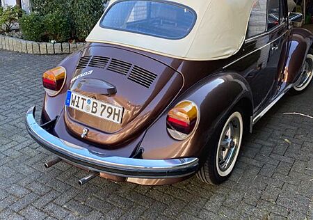 VW Käfer Volkswagen Cabrio, bei Karmann Ghia gebaut