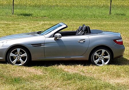 Mercedes-Benz SLK 200 unfallfrei Sehr guter Zustand-Temp.-Airs