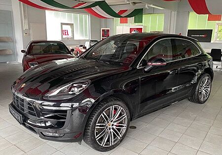 Porsche Macan Turbo mit Performance Paket