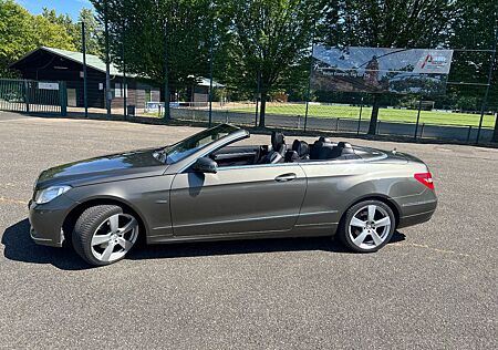 Mercedes-Benz E 250 Cabriolet CDI BlueEFF. AVANTGARD...