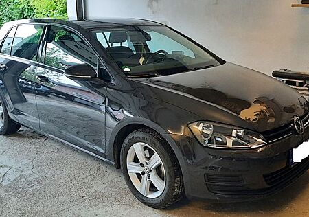 VW Golf Volkswagen 2.0 TDI BMT Comfortline