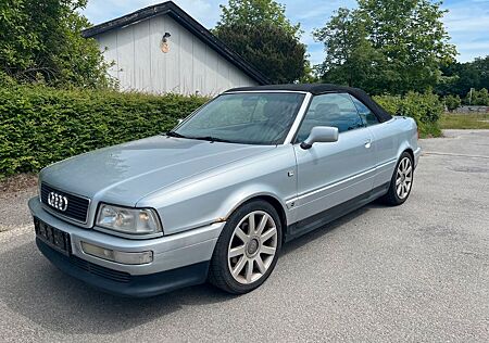 Audi Cabriolet 1.8 *Leather*