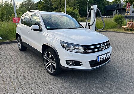 VW Tiguan Volkswagen Sport & Style BMT 4Motion