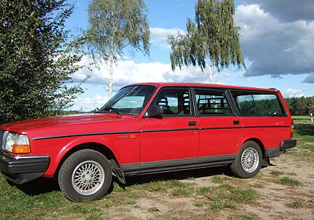Volvo 245