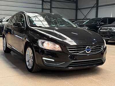 Volvo V60 Kombi Summum