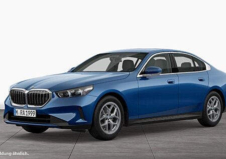 BMW 520i Harman/K Kamera Driv.Assist LED Alarm