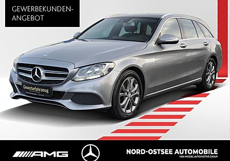 Mercedes-Benz C 250 T Avantgarde PANO AHK COMAND
