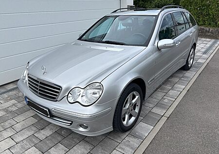 Mercedes-Benz C 180 KOMPRESSOR T AVANTGARDE Avantgarde