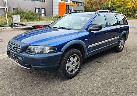 Volvo XC 70 XC70 2.4T AWD Comfort Autom. AHK Leder