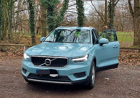 Volvo XC 40 XC40 T3 Momentum *** Neu Tüv ***