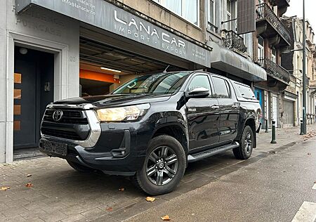 Toyota Hilux Invincible