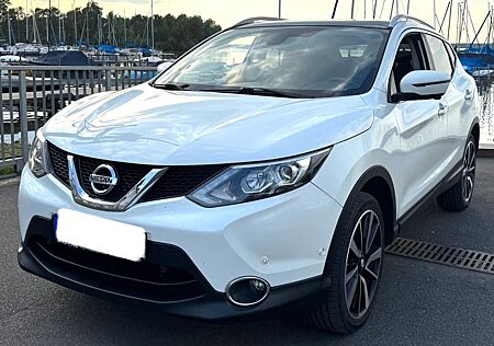 Nissan Qashqai 1.6 dCi DPF 360° 360°