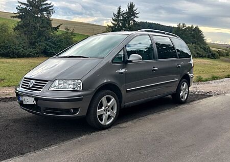 VW Sharan Volkswagen 2.0TDI United Top Zustand!