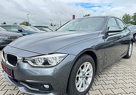 BMW 320 i Lim Advantage PDC Navi Sport T-Leder