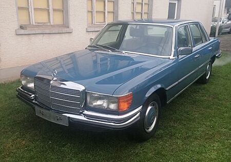 Mercedes-Benz 280 SE W116