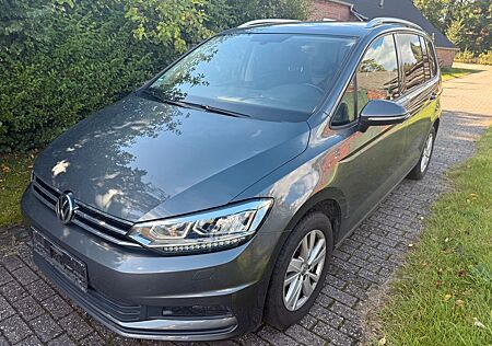 VW Touran Volkswagen 2.0 TDI