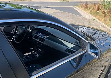 BMW 520i -