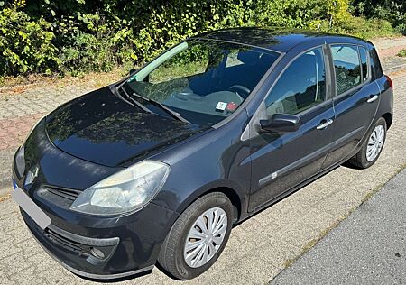 Renault Clio 1.2, 75PS, TÜV 06/27