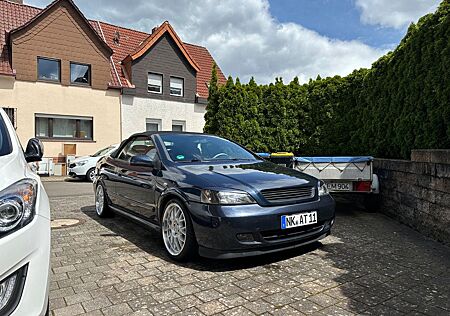Opel Astra Cabrio 1.6 -