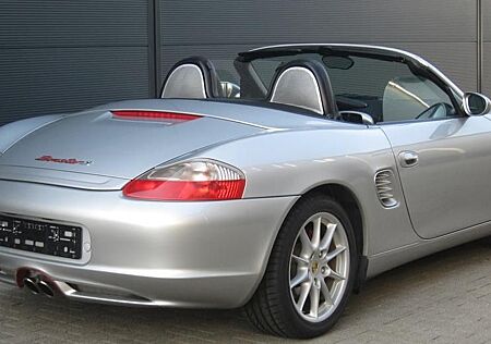 Porsche Boxster 2.7