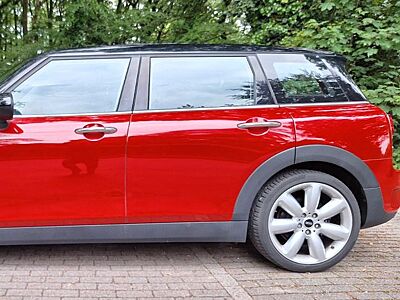 MINI Clubman Cooper S Red Chili