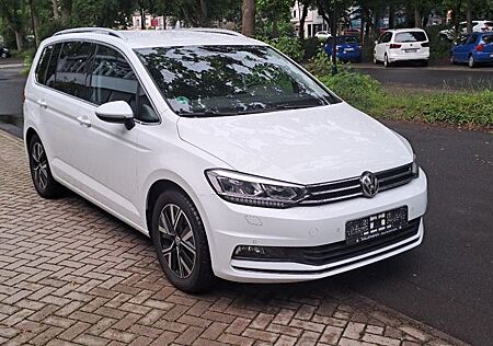 VW Touran Volkswagen 2.0 TDI SCR DSG Highline - 7 Sitzer + AHK