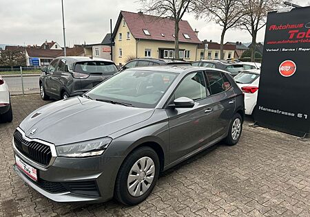 Skoda Fabia Active *SHZ*LED*PDC*