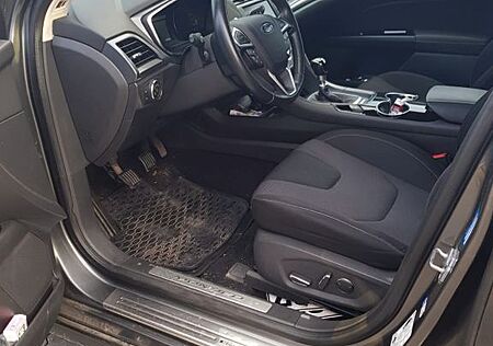 Ford Mondeo 1,5 EcoBoost Titanium Turnier Titanium