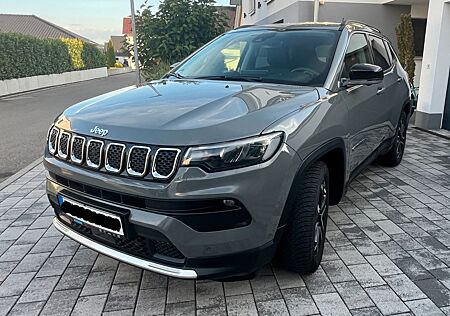 Jeep Compass FACELIFT 1.3 GSE T4 110kW KEYL,NAVI,360