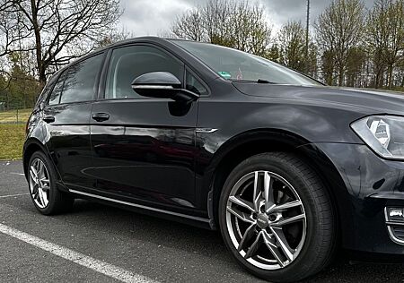 VW Golf Volkswagen 7 _ 2.0 TDI _ LOUNGE