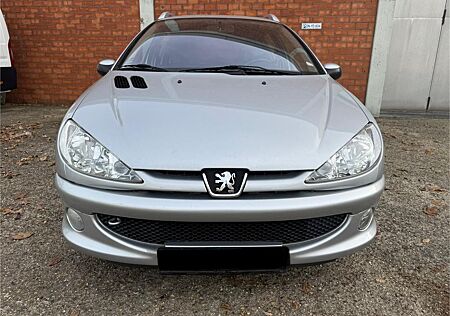 Peugeot 206 Quiksilver