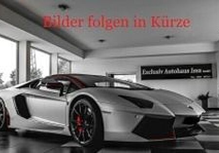 VW Golf Volkswagen VII Lim. Edition BMT*NAVI*LEDER*SHZ*R-KAM*