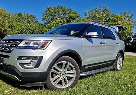 Ford Explorer , USA Version, Vollausstattung, LEDER
