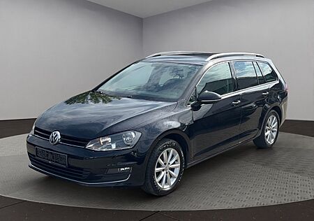 VW Golf Volkswagen 1.6 TDI VII Variant Lounge Standhzg Navi