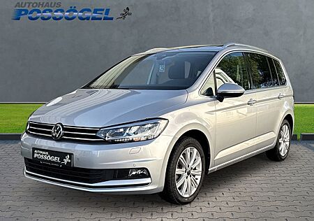 VW Touran Volkswagen 1.5 TSI DSG Highline Panodach Navi Digita