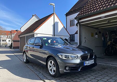 BMW 120i Adaptive LED | Großes Navi | Sportsitze