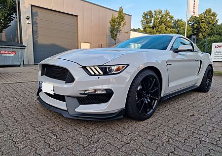 Ford SHELBY GT350