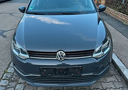 VW Polo Volkswagen V LoungeBMT/St-Stpp,Navi,Erste Hand, Schk