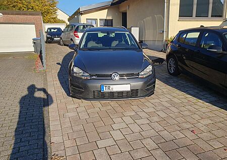 VW Golf Volkswagen Kombi 2.0 TDI SCR DSG Comfortline, Autom.