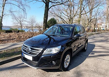 VW Tiguan Volkswagen 2.0 TDI DSG 4MOTION Sport AUTOMATIK