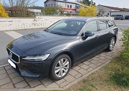 Volvo V60 D4 Geartronic Momentum Pro Fast Erstbesitz