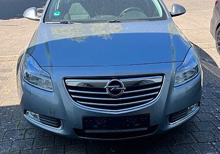 Opel Insignia Sports Tourer 2.0 CDTI Design Ed. 9...