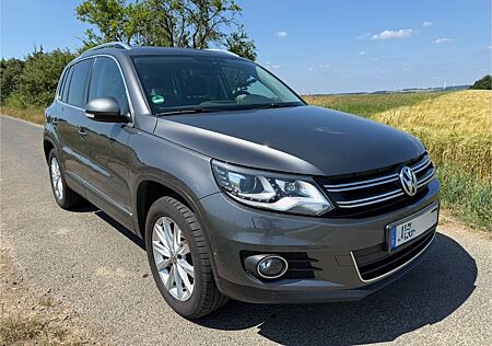 VW Tiguan Volkswagen 2.0 TDI 4MOTION Sport Xenon Navi AHK 4M