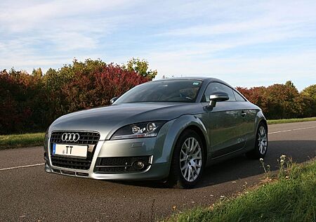 Audi TT Coupe 3.2 S tronic quattro