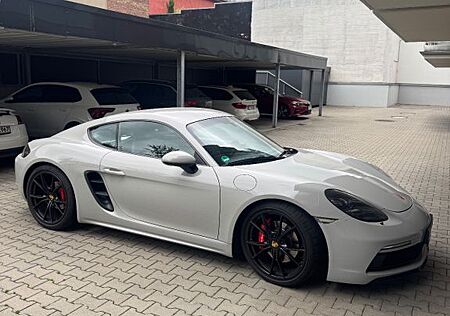 Porsche Cayman S S
