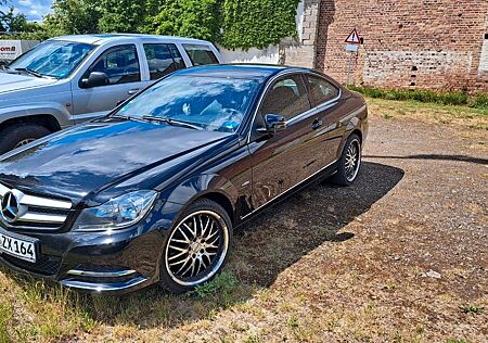 Mercedes-Benz C 180 BlueEFFICIENCY Coupé -