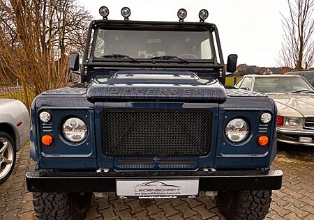 Land Rover Defender 110 Td5 Station Wagon, Restauriert !