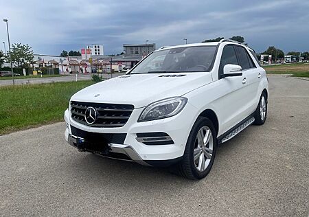 Mercedes-Benz ML 500 4MATIC - 2. Hand